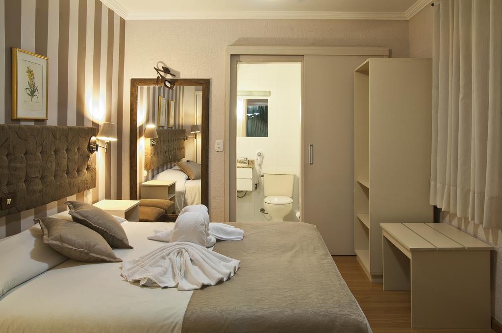 Bellagio Mini Resort - No Coracao De グラマド 部屋 写真